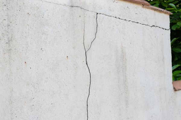 Foundation Crack Patching in West Bloomfield